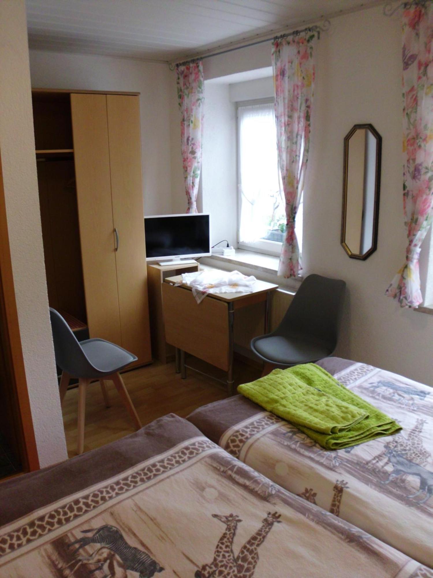 Gästezimmer Hoffmann Zell Exterior foto